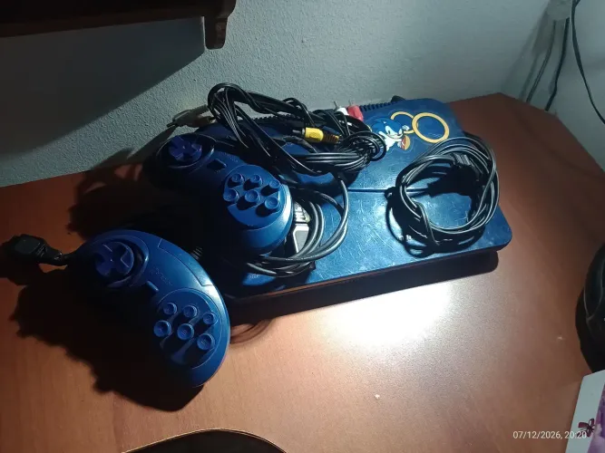 Vídeo game do Sonic semi novo usado