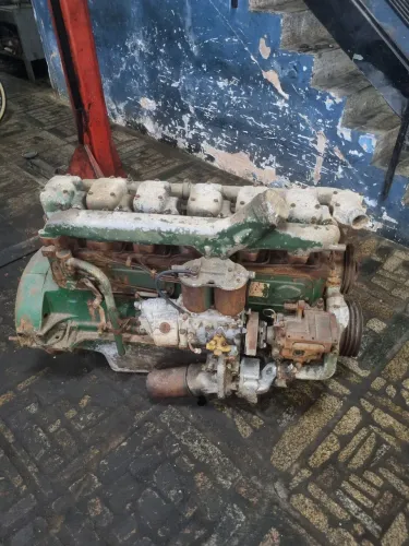 Motor Mercedes OM 355/6