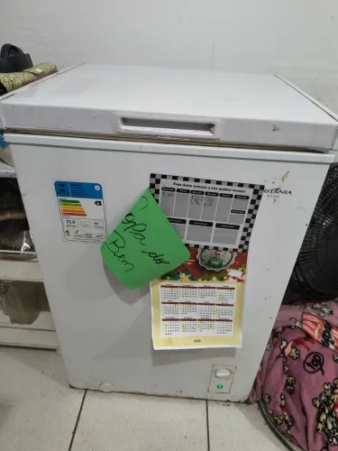 Freezer Compacto 99 L