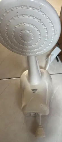 Ducha elétrica Jato Forte