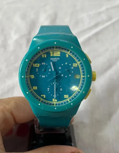 Vendo lindo relógio Swatch unissex de borracha