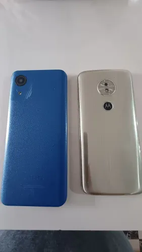 Celulares pra retirar peças 