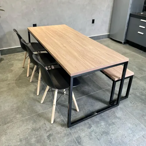Mesa Estilo Industrial