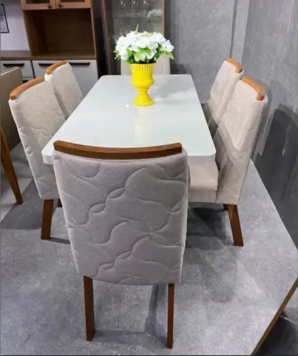Mesa de jantar Lucca com 6 cadeiras 