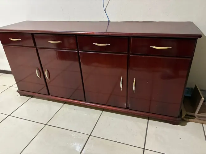 Buffet / Rack de TV Madeira Maciça 4 Portas 4 Gavetas