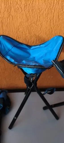 3 Banquetas De Camping Articuladas (2 Inteiras + 1 Rasgada)