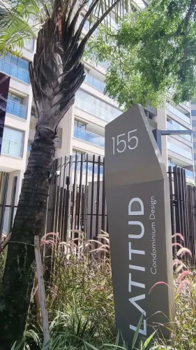 Imóvel para venda possui 121 metros quadrados com 3 quartos em Barra da Tijuca - Rio de Ja