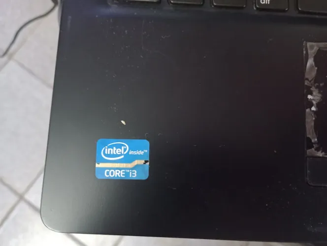 Notebook CCE win pra retirar peças 