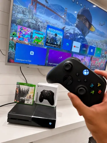 Xbox one NOVO + 50 jogos + Controle Series S