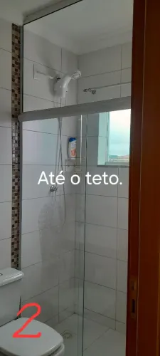 VENDO BOX P/ BANHEIRO