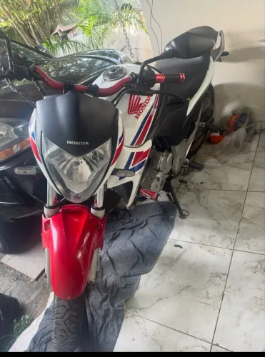Cb300r. Muito boa
