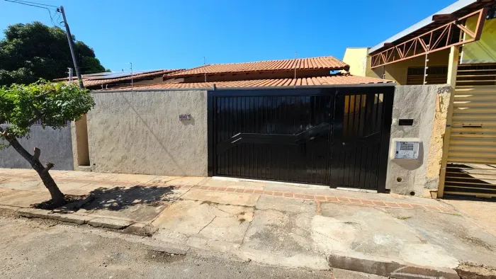 Térrea para aluguel tem 160 metros quadrados com 3 quartos em Vila Planalto - Campo Grande