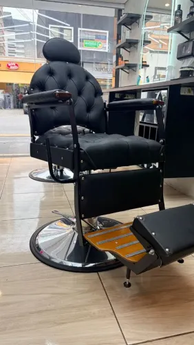 2 Cadeiras de Barbearia Profissionais | Excelente Estado