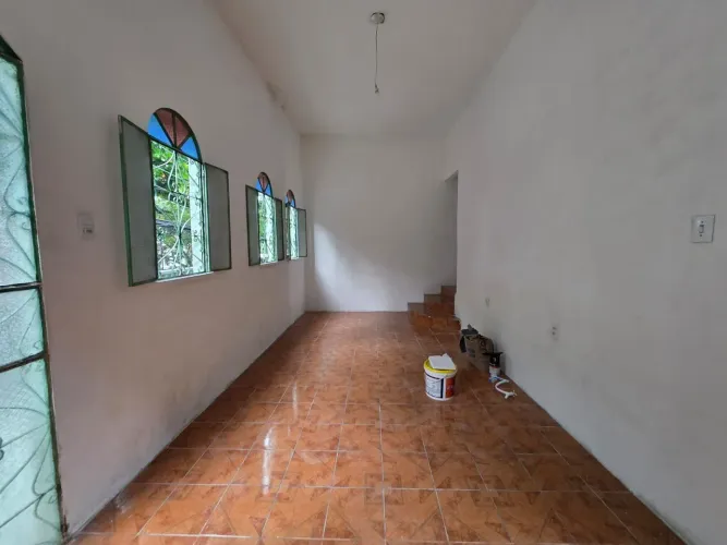 Casa no Coroado á VENDA 