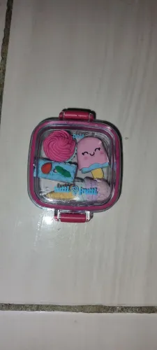 Borrachas em forma de comidinhas fofas, kawaii, para volta as aulas, monta e desmonta