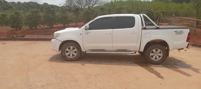 Toyota Hilux CD D4-d 4X4 2.5 16V 102cv TB Dies. 2007