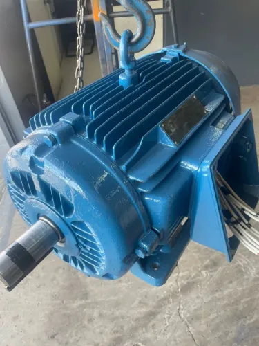 MOTOR ELÉTRICO WEG 50CV