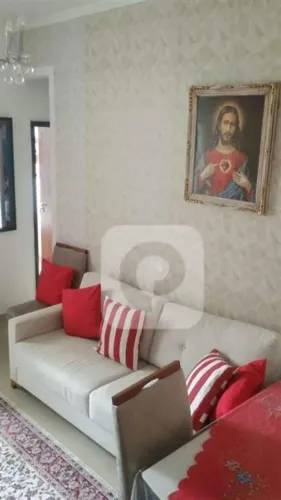 VENDO APARTAMENTO 2 QUARTOS COM SUÍTE NO LEME FRENTE 1 QUADRA DA PRAIA