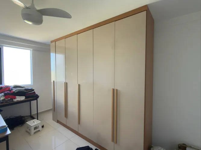 Guarda roupas Kappesberg 6 portas 6 gavetas