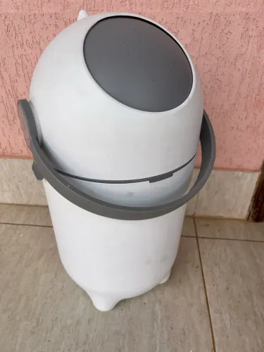 Lixeira anti odor