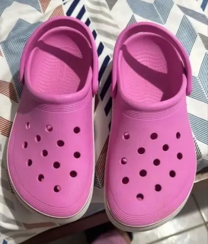 Crocs rosa original n36 usado