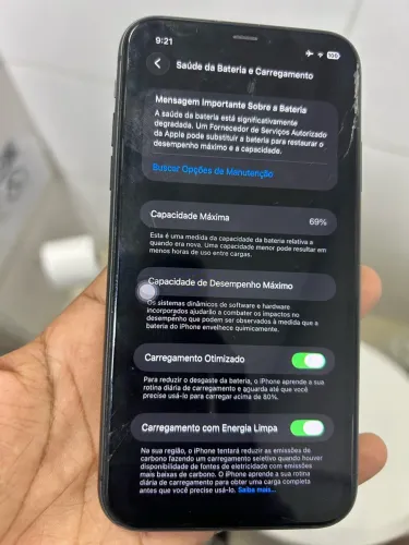 IPHONE 11- 69% de bateria e tela trinca com defeito na tela