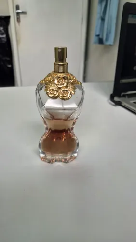Perfume La Belle