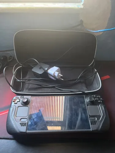 Steam Deck Oled 512gb + acessórios e upgrades seminovo