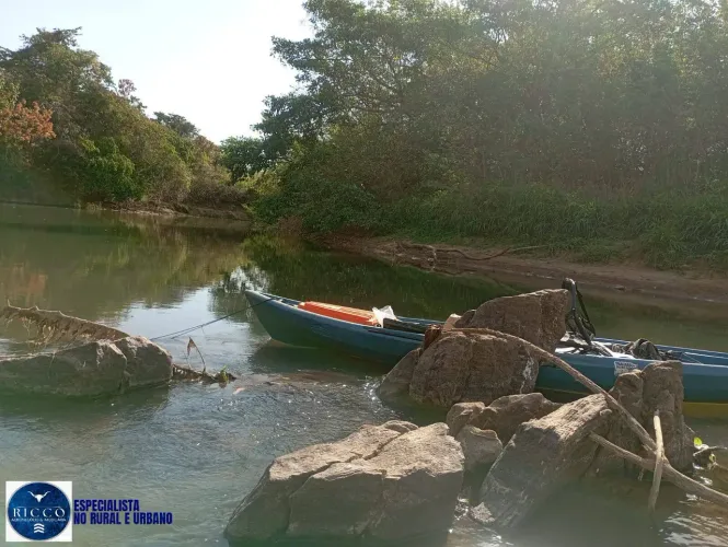 Chácara à Venda em Trindade | 1 Alqueire com Rio, Casa e Curral