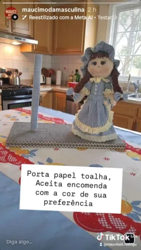 Boneca de pano, peso de porta ,porta guardanapo 