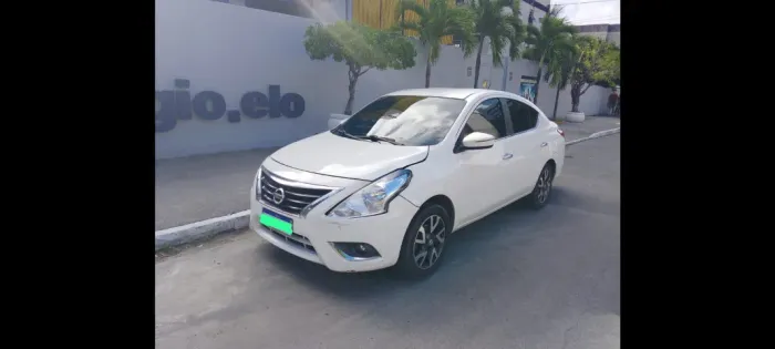Nissan Versa SL 1.6 16V Flexstart 4P Mec. 2016