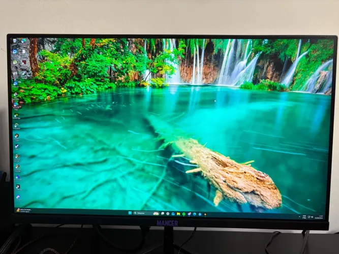 MANCER VALAK Z3HS - 23.8 - IPS 2K - 180Hz