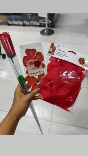 Kit namorados vela coração peladas rosa rosa surpresa com calcinha
