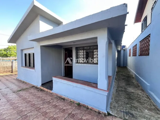 Casa para Alugar com 4 Quartos e Quintal Chácara Machadinho I Americana/SP