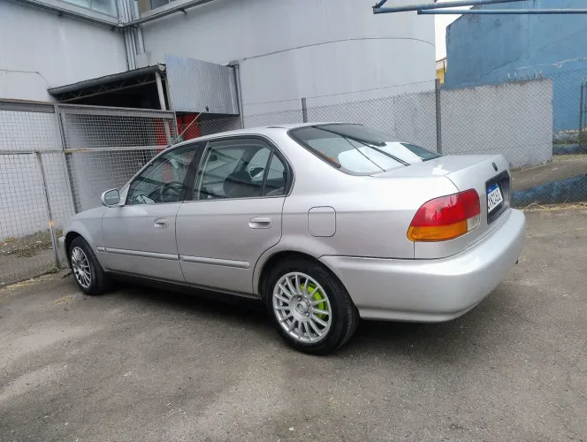 Honda Civic Sedan LX 1.6 16V Mec. 4P 1998