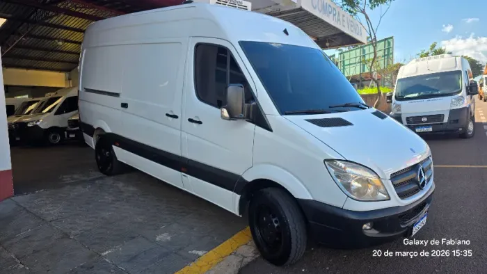 Mercedes-Benz Sprinter 311 Furgão Longo Teto Alto Dies 2012