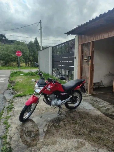 Moto Honda Fan 150 ESDI 2014 2015