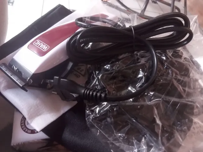 Máquina para corta cabelo nova nunca usada, produto na caixa