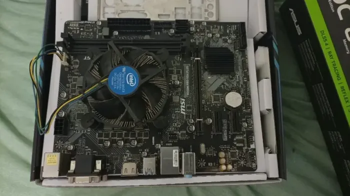 Kit CPU (i3 9100f + GTX 1650 + H310M)