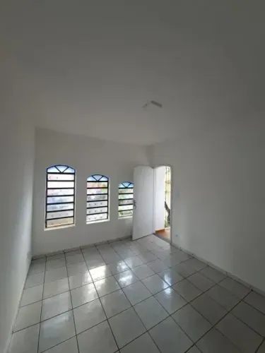 Imóvel para venda tem 80 metros quadrados com 3 quartos em Castelinho - Piracicaba - SP