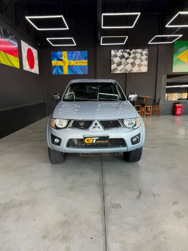 Mitsubishi L200 Triton HPE 3.2 CD TB Int.diesel AUT 2012
