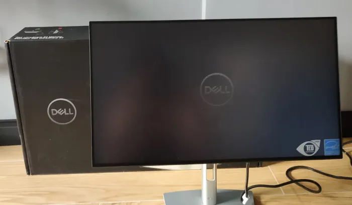 Monitor Dell Ultrasharp (U2422H)