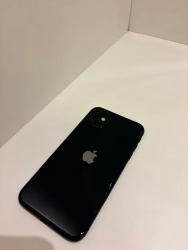iPhone 11 64gb Preto
