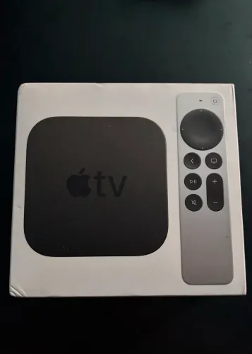 Apple TV 4K - 2 Geração - Perfeito estado