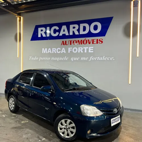 Toyota Etios XS Sedan 1.5 Flex 16V 4P Mec. 2015
