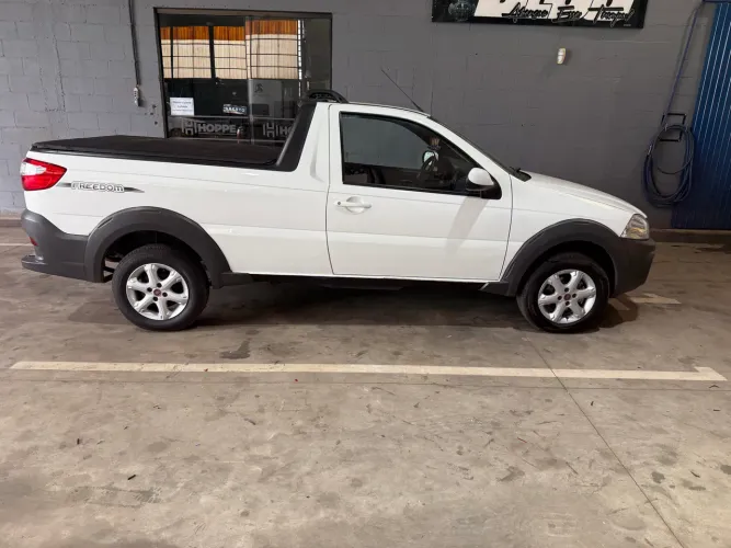Fiat Strada Freedom 1.4 Flex 8V CS 2019