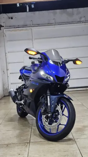 Yamaha YZF-R3 2024
