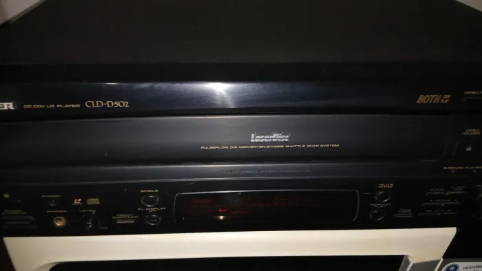 Laserdisc pionner detalhes ***