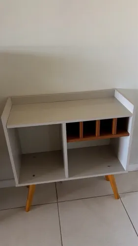 Aparador/cantinho do café/ vinho retrô com pés palito - MDF