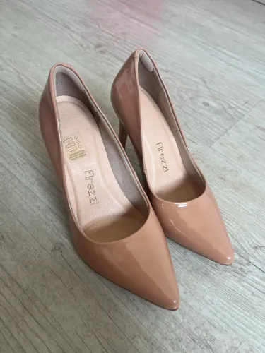 Sapato scarpin